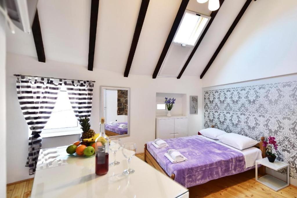דירות ספליט Marigold Stone House מראה חיצוני תמונה