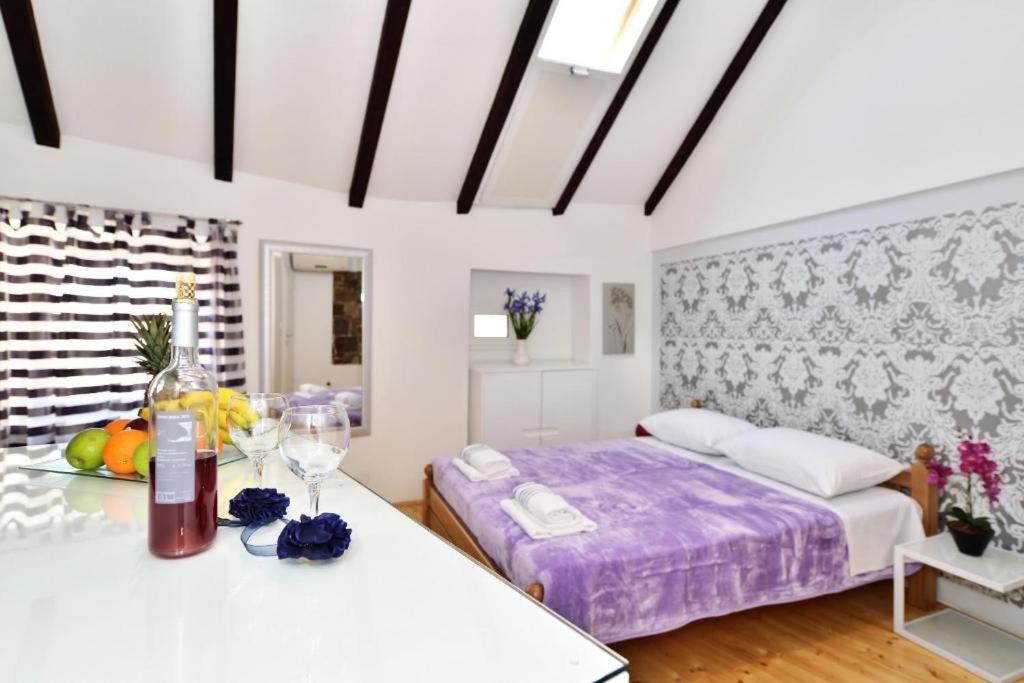 דירות ספליט Marigold Stone House מראה חיצוני תמונה
